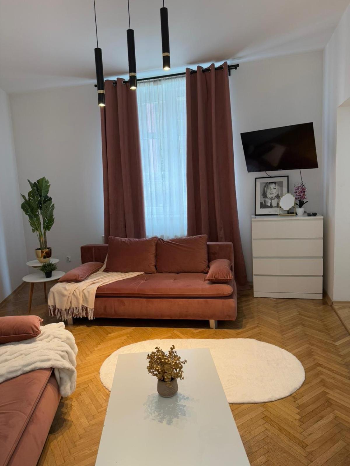 Kobiela Apartments Ktw City Center 卡托维兹 外观 照片