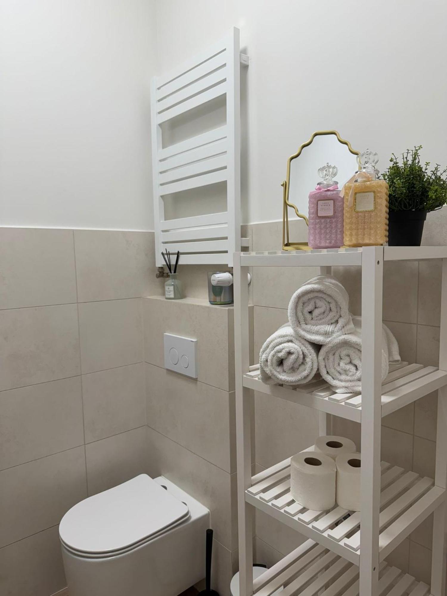 Kobiela Apartments Ktw City Center 卡托维兹 外观 照片