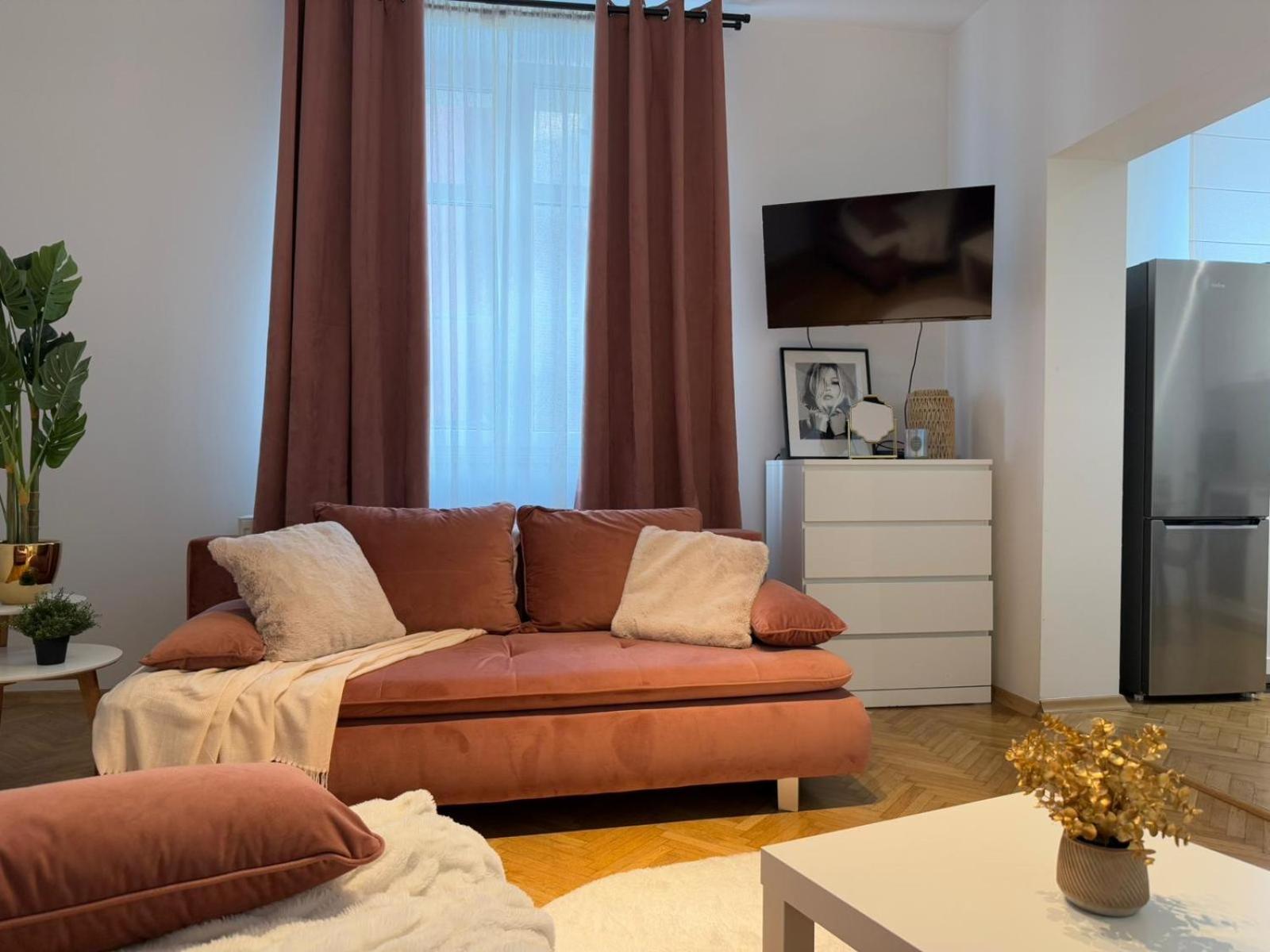Kobiela Apartments Ktw City Center 卡托维兹 外观 照片