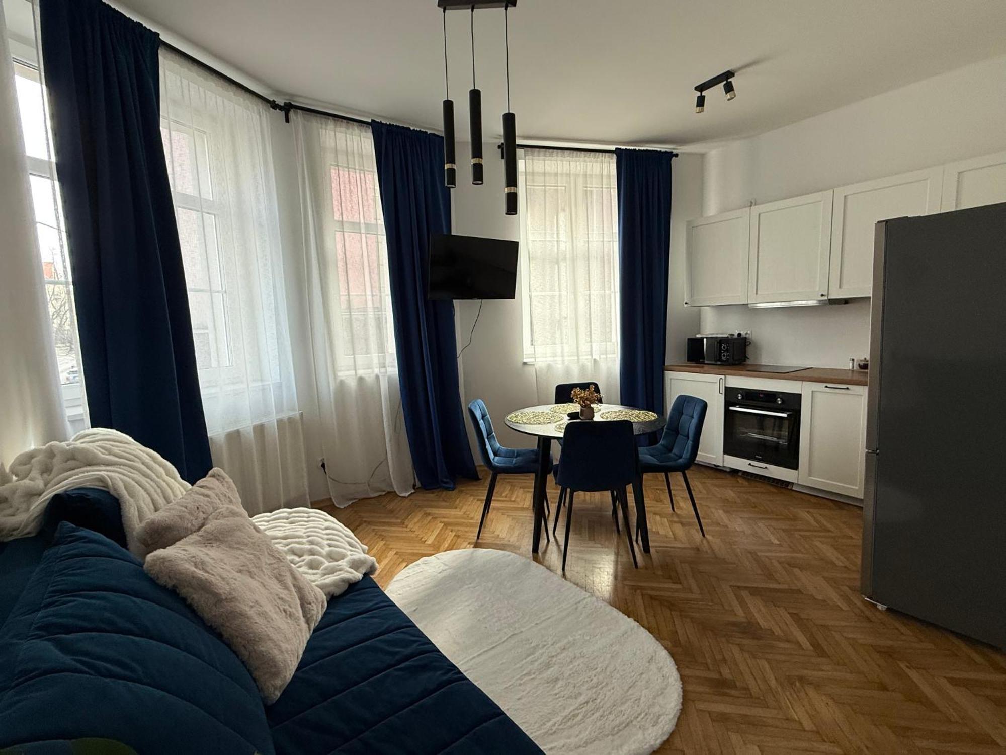 Kobiela Apartments Ktw City Center 卡托维兹 外观 照片